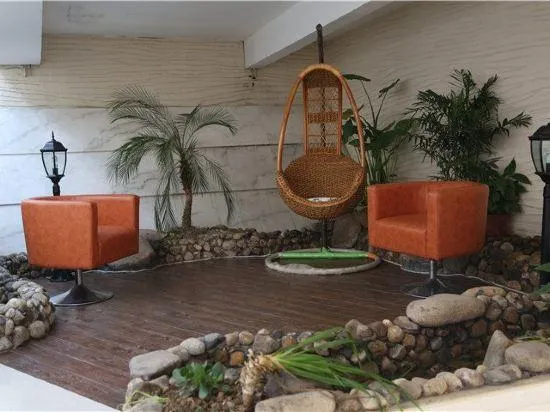 Taizhou Western Style Hotel - Image 1