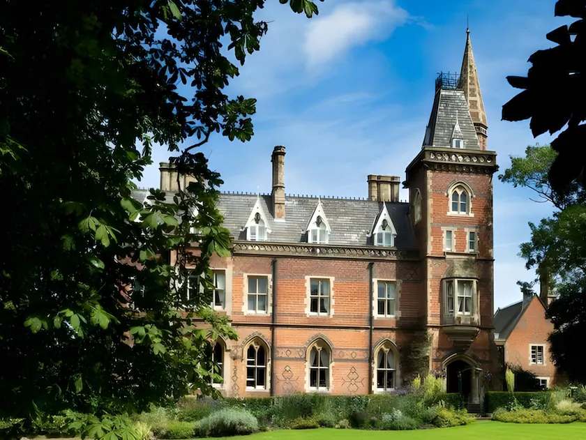 Brownsover Hall Hotel - Image 1