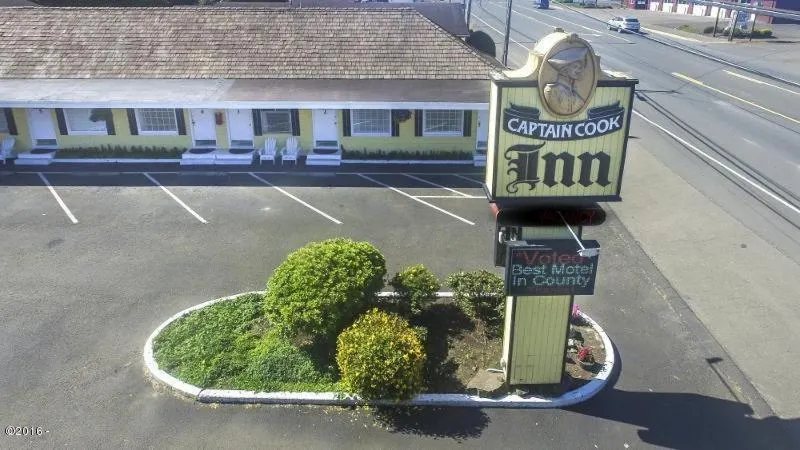 Captain Cook Inn - Image 1