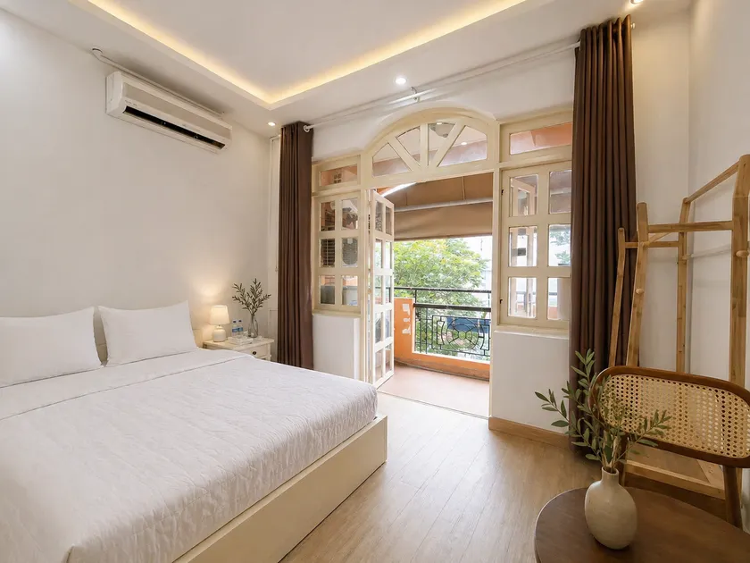 Lunaria NEST - Saigon Corner, Tan Dinh - Image 1