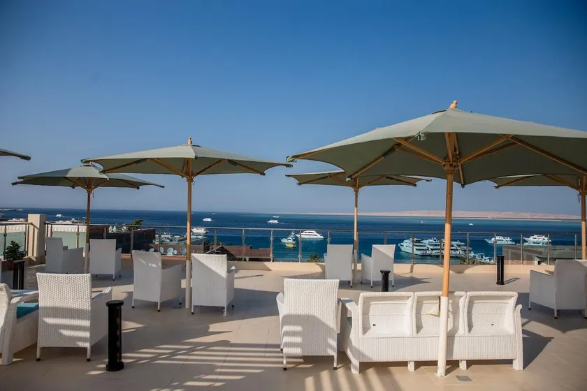 SUITE HADBA VIEW 104 - Image 1