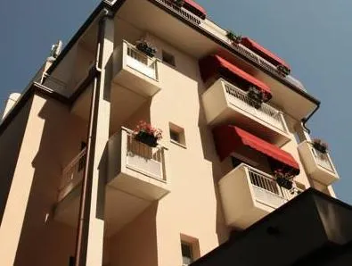 Hotel Santiago - Image 1