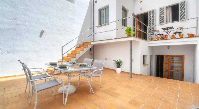 Amilcar House by Slow Villas - Image 1