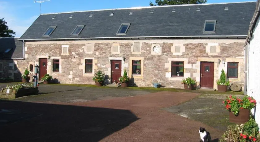 Corehouse Farm Cottages - Dairy, Granary & Sawmill - Image 1