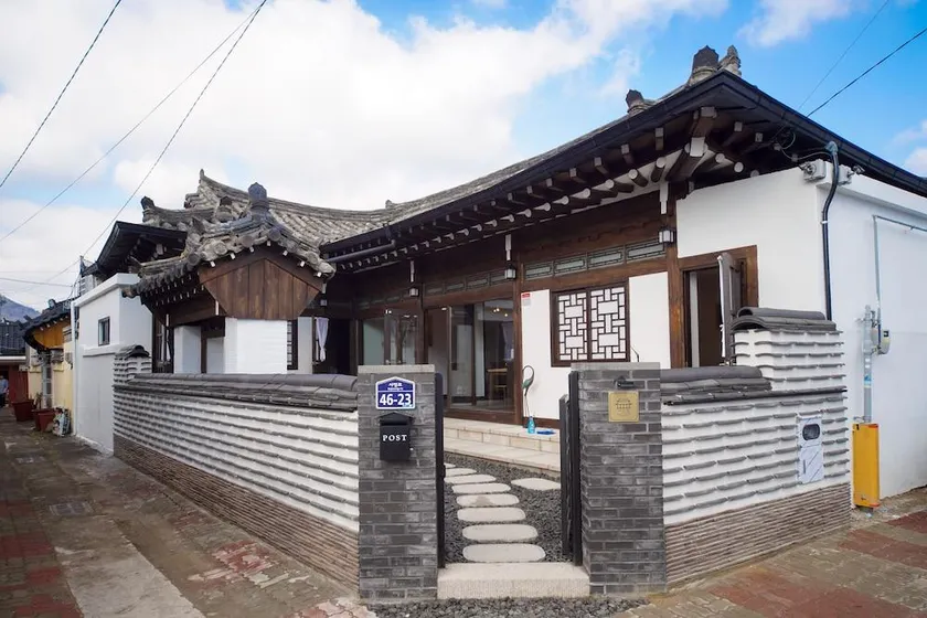 Naganjae - Image 1