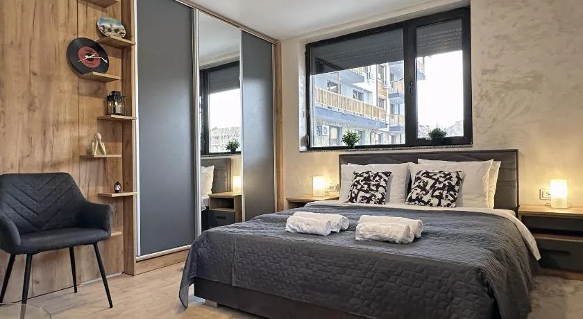New! Park Lane Bansko Residences - Image 1