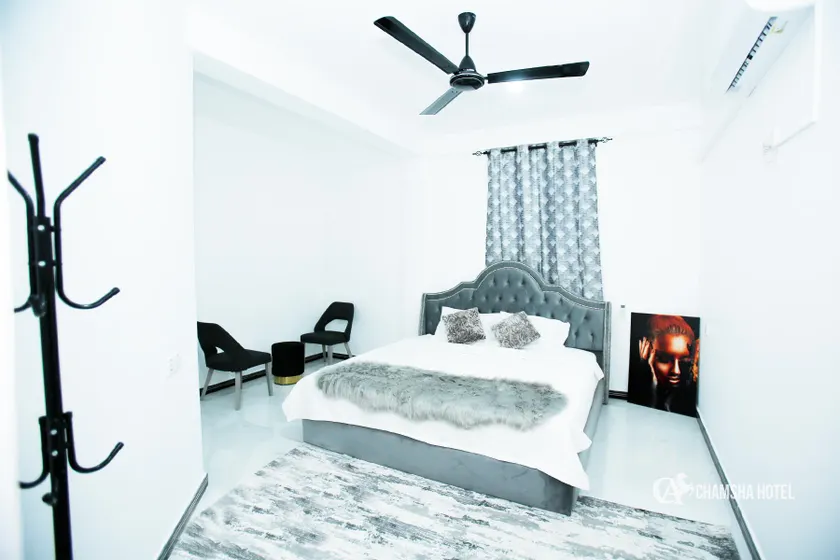 Chamsha Hotel - Image 1