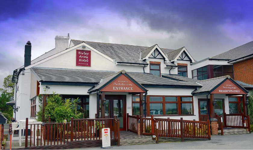 The Birley Arms Hotel - Image 1