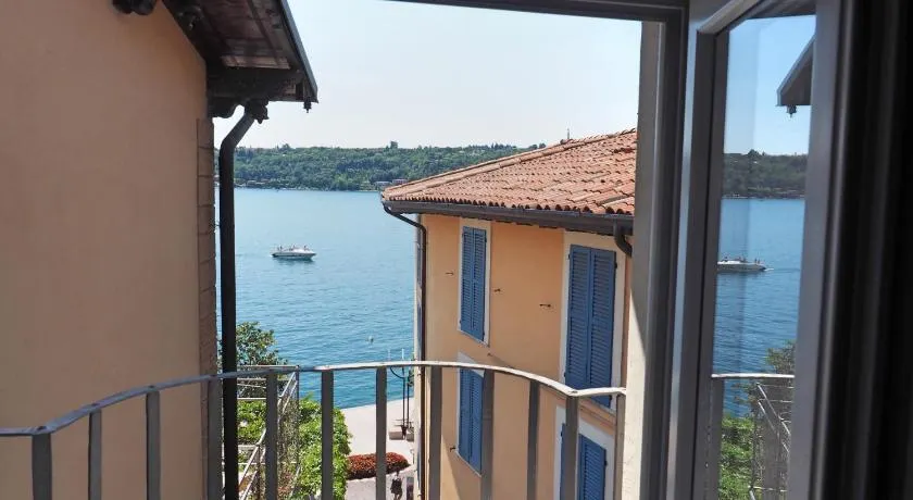 Appartamenti al Golfo - Image 1