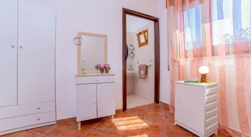 Villa Tati con Piscina a soli 550 mt dal mare di Torre Colimena - Image 1