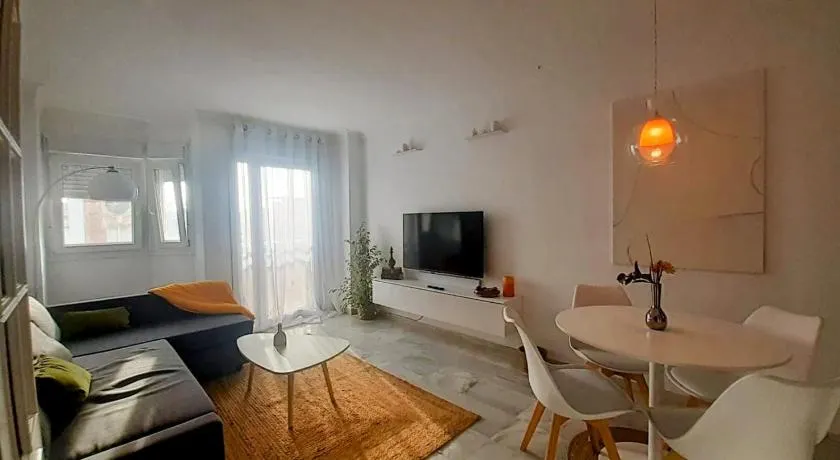 Apartamento Los Naranjos - Image 1