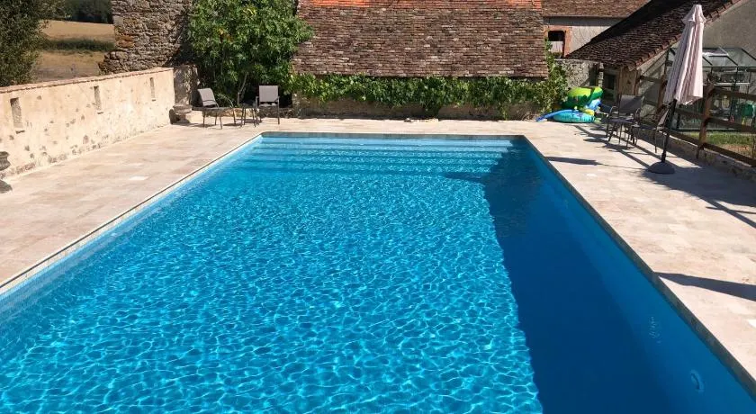 Chateau Mareuil - Image 1