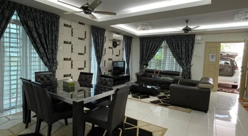 3R D'Latania Senawang - Image 1