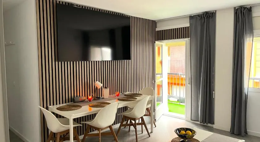 Small Home Fuengirola - Image 1