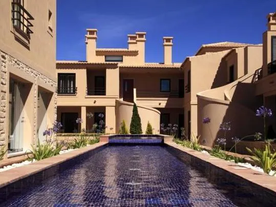 Mar da Luz Resort - Image 1