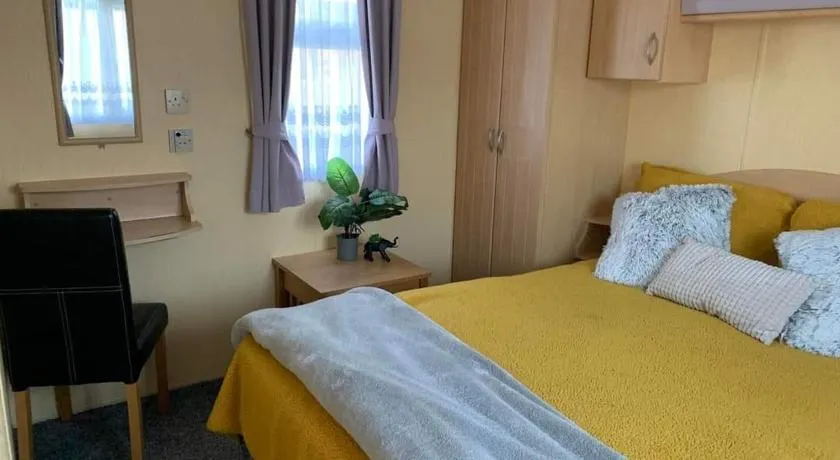 Serenity Place Caravan Hire Skegness - Image 1