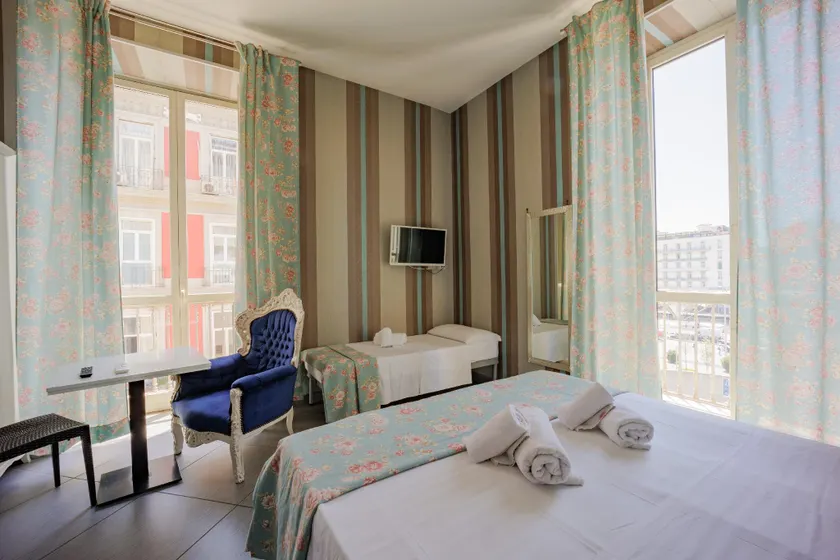 Hotel New Sayonara - Image 1