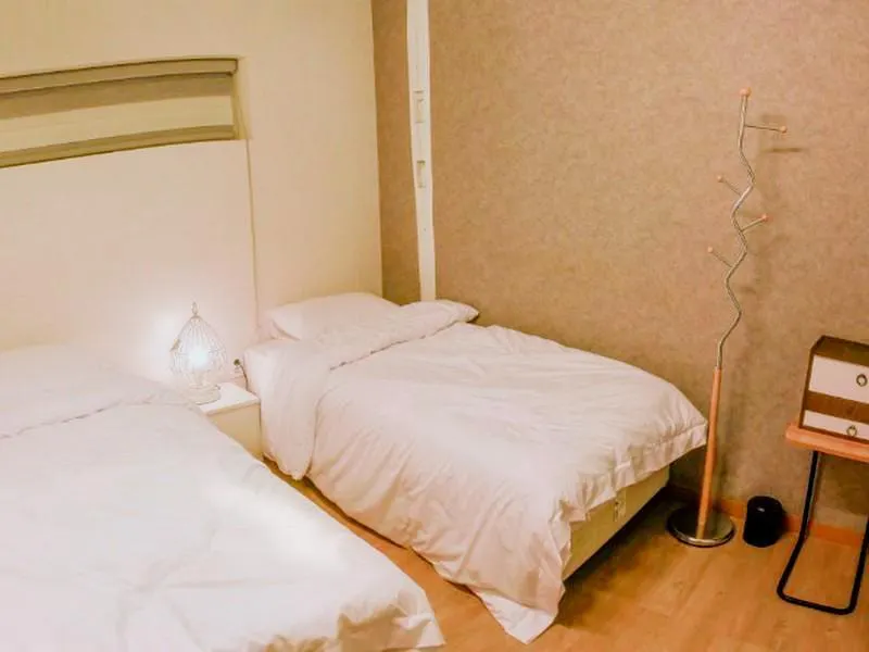 The Present Guesthouse - Image 1