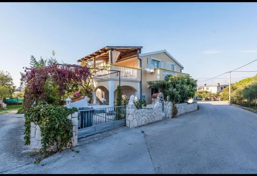 Villa Barak Pakoštane - Image 1