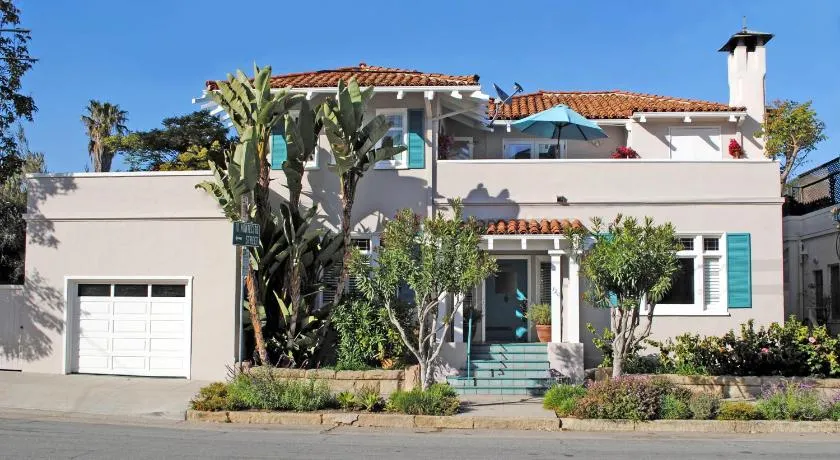 Casa Azzurra - Image 1