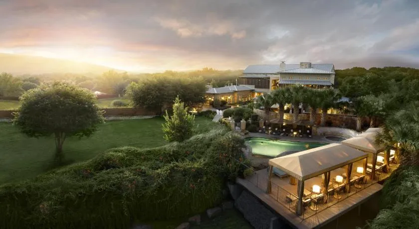 Lake Austin Spa Resort - All Inclusive - Image 1
