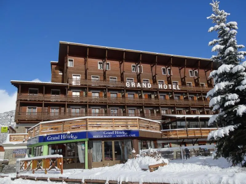 Grand Hôtel & Spa NUXE Serre Chevalier - Image 1