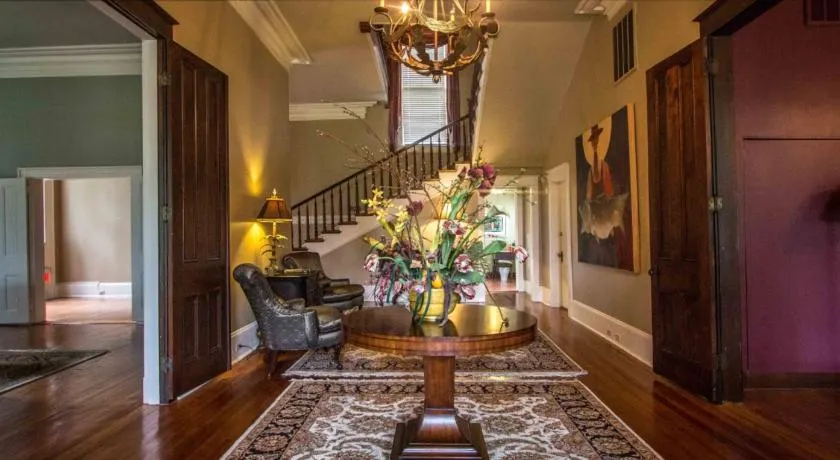 Clark House Inn - Image 1