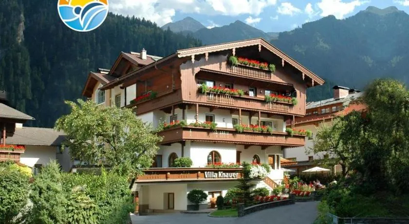 Appart & Hotel Garni Villa Knauer - Image 1