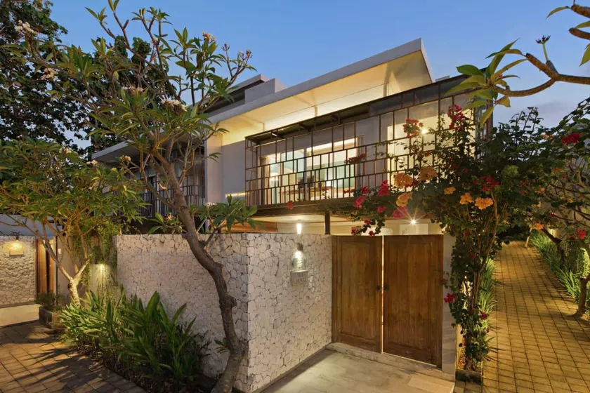 Bougenvilla Nusa Dua Villa with Private Pool - Image 1