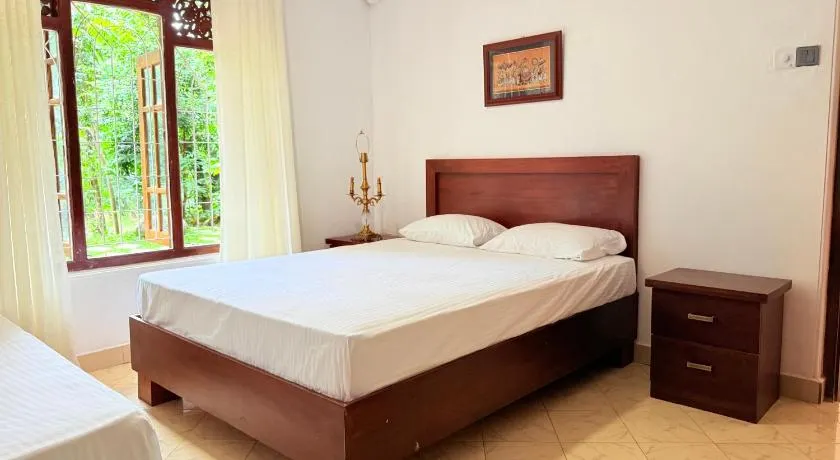 Calm Villa Kandy - Image 1
