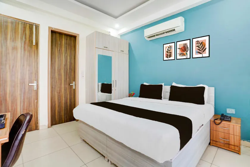 Townhouse Sector 38 Gurugram - Image 1