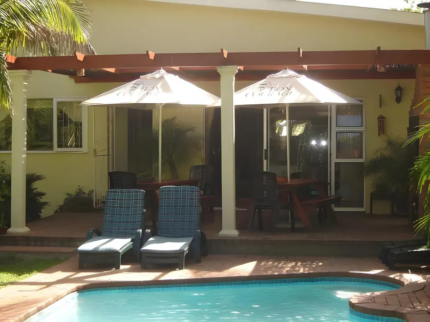 Cedar Lodge Guest House - Image 1
