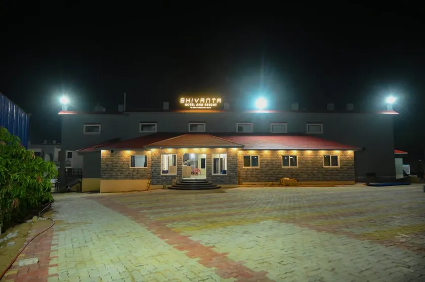 Shivanta Resort and Hotel - Image 1