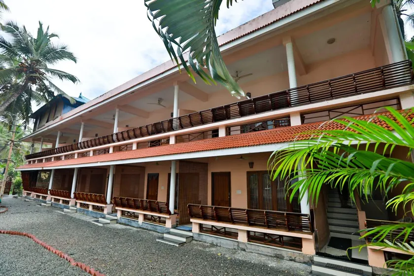 Coco Beach Resort - Image 1