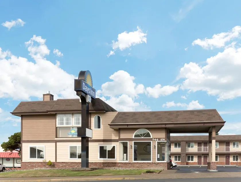 Days Inn by Wyndham Newport OR - Image 1