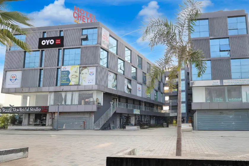Hotel O Chetan - Image 1