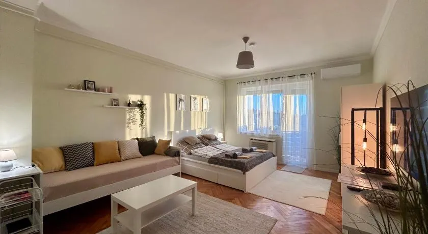Mars Apartman Szeged - Image 1