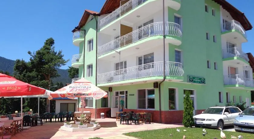 Family Hotel Panorama - Image 1