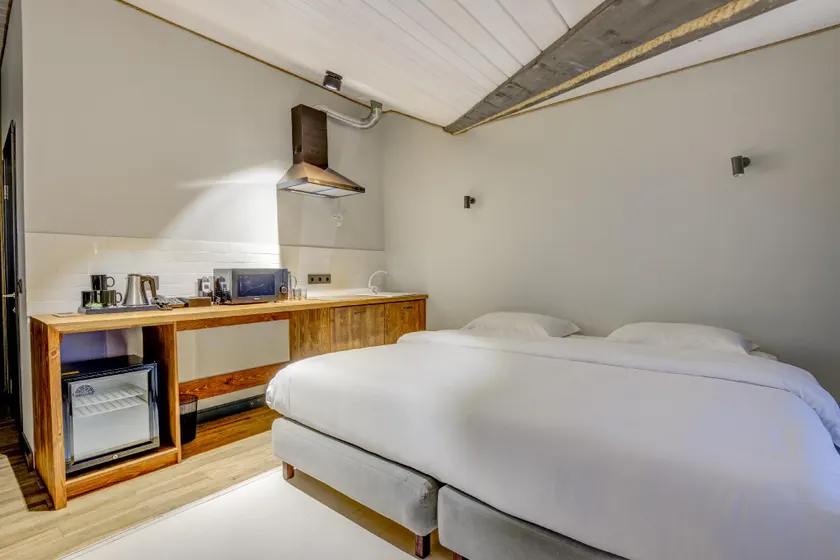 Olimp Hotel - Image 1