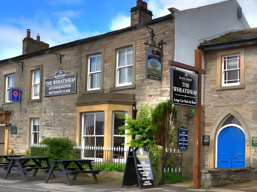 The Wheatsheaf Inn - Image 1