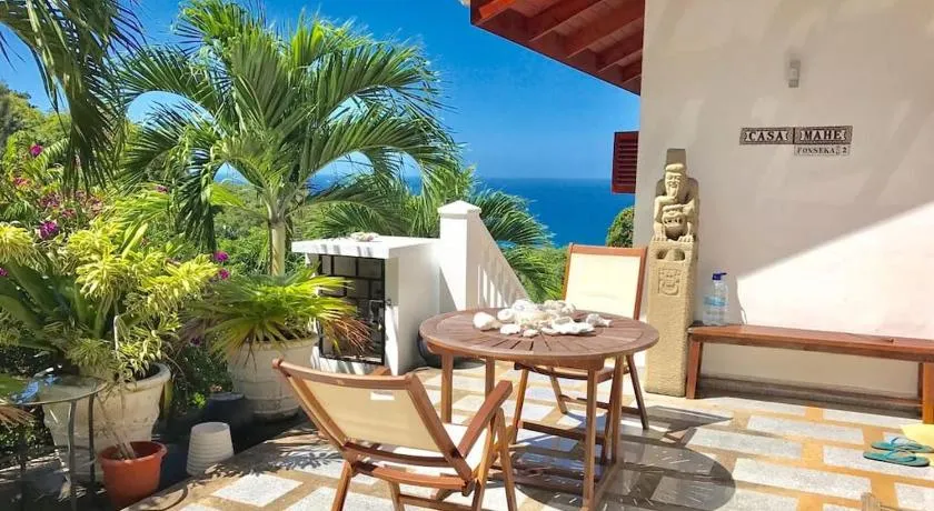 Hilltop South - Villa Bougainville - Image 1