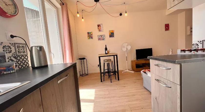 9mins de Lamalou-les-Bains 30mins Avène 40m² - Image 1