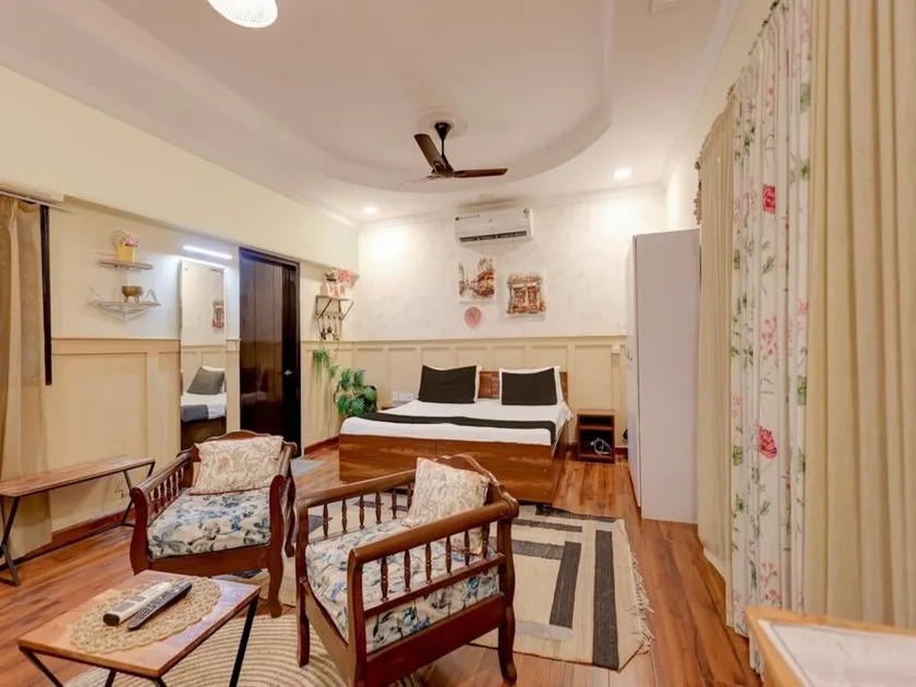 Royal Spark Residency - Image 1