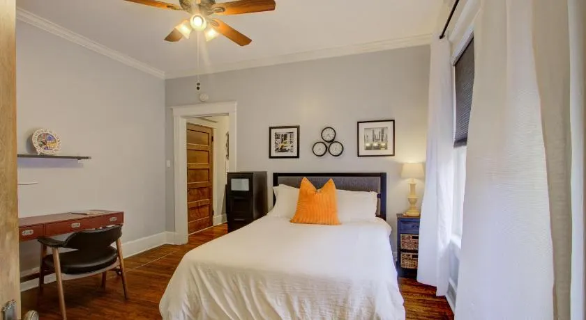 Historic Details with Modern Comforts in Midtown - Image 1