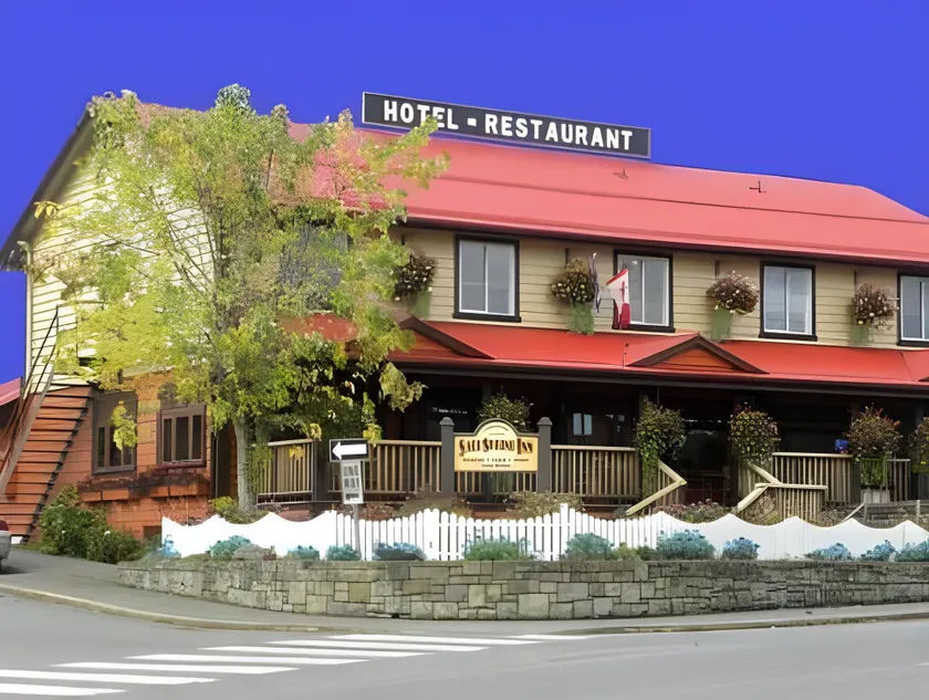 Salt Spring Inn - Image 1