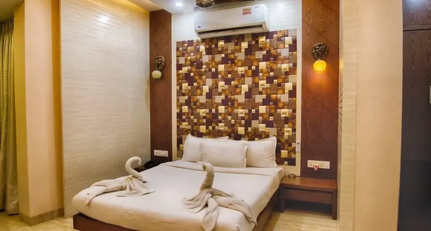 Hotel Nataraj Residency - Image 1