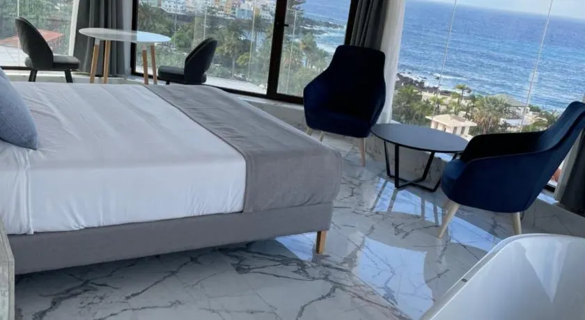 Suite 360 Bahía Playa - Image 1