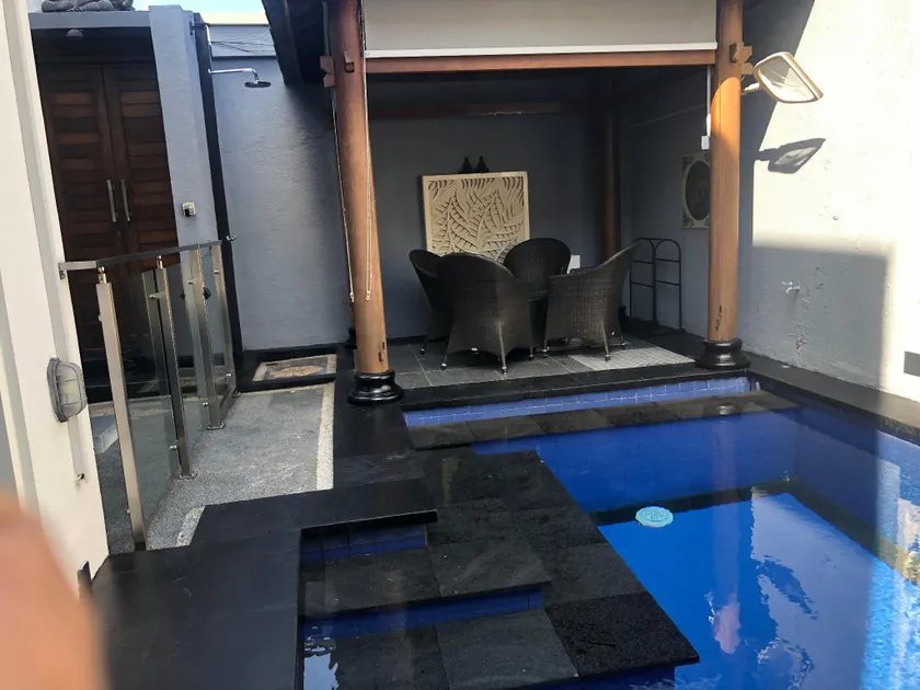 Modern villa with private pool , full kitchen and parking - Image 1