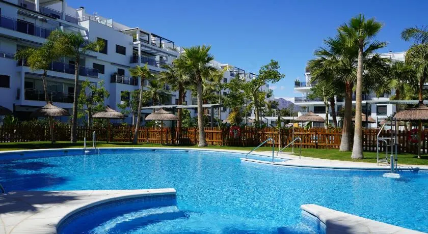 Aguacate Beach Apartamentos Playa Granada - Image 1