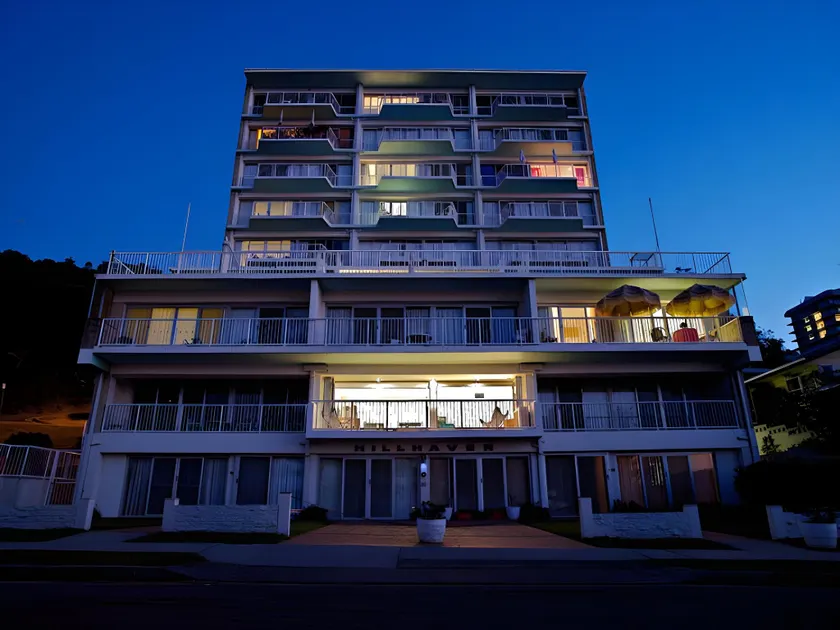 Hillhaven Holiday Apartments - Image 1